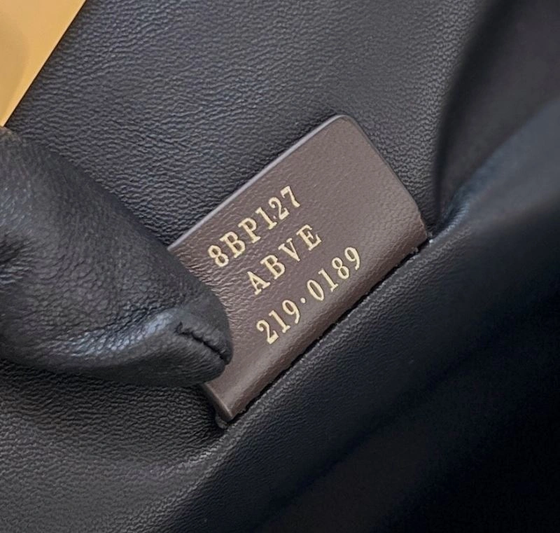 EasyMatch Fendi First Bags 57950