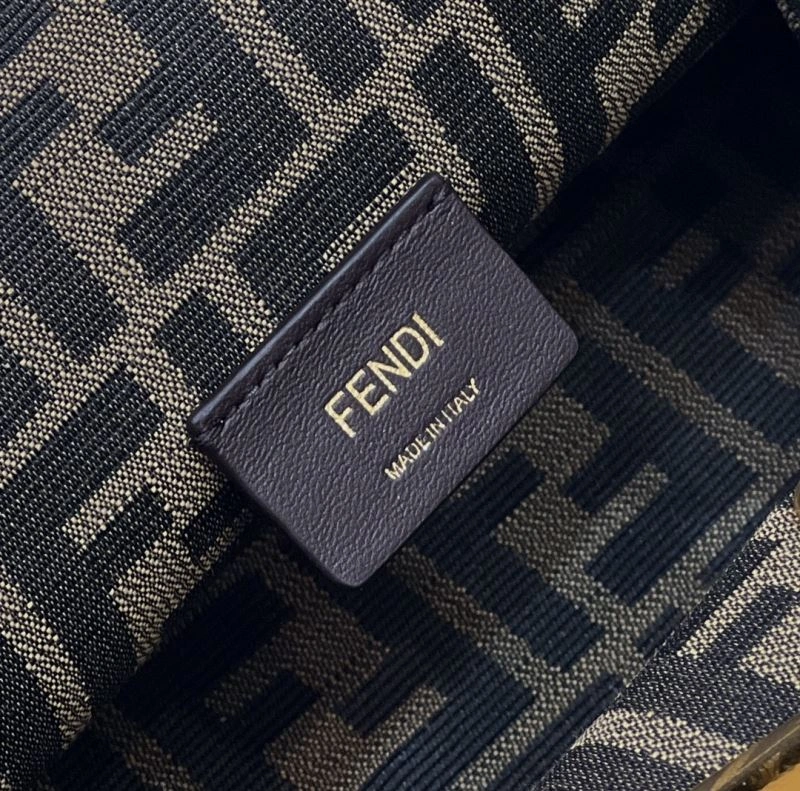 Versatile Fendi First Bags 57867