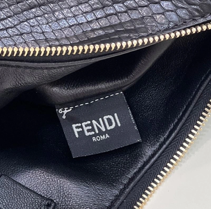 Fendi Graphy Bags Snug 57844