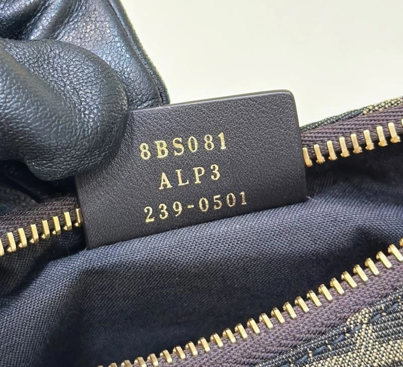 Fendi Graphy Bags Chic 57853