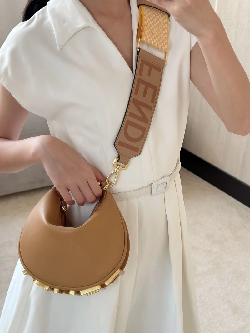 WeatherProof Fendi Graphy Bags 57836