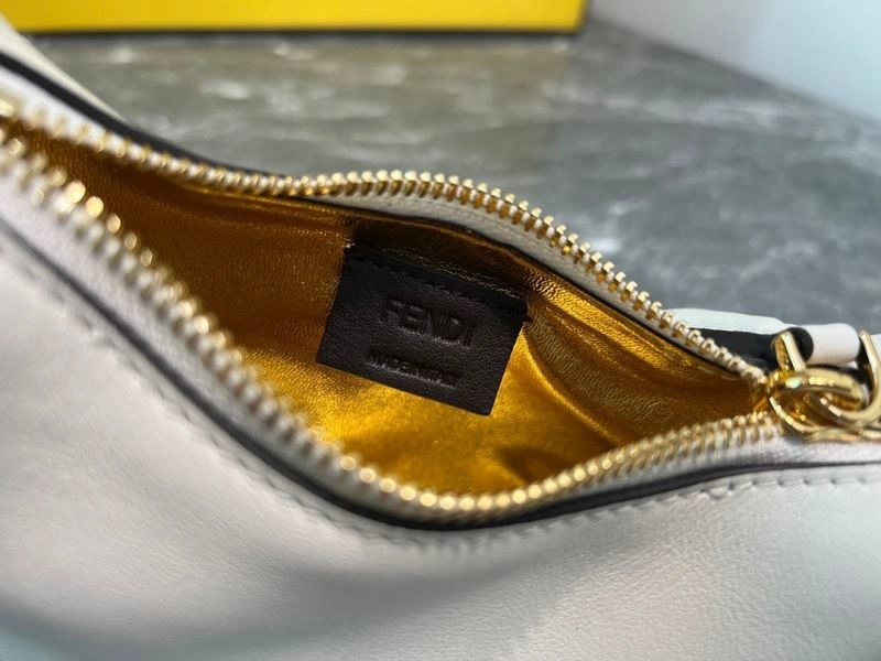 Functional Fendi Graphy Bags 57797