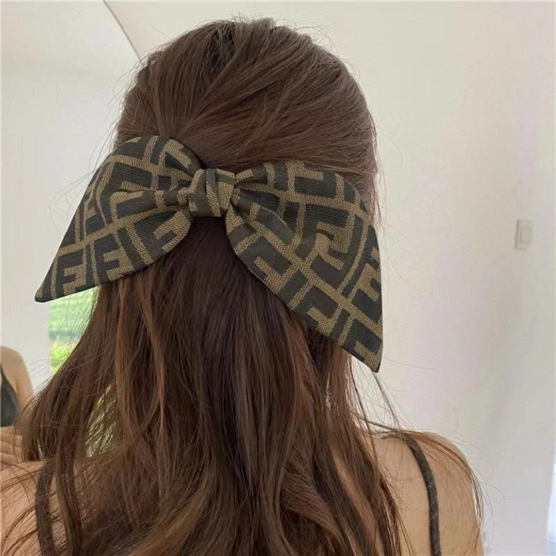 Trendy Fendi Hair Hoop 263592