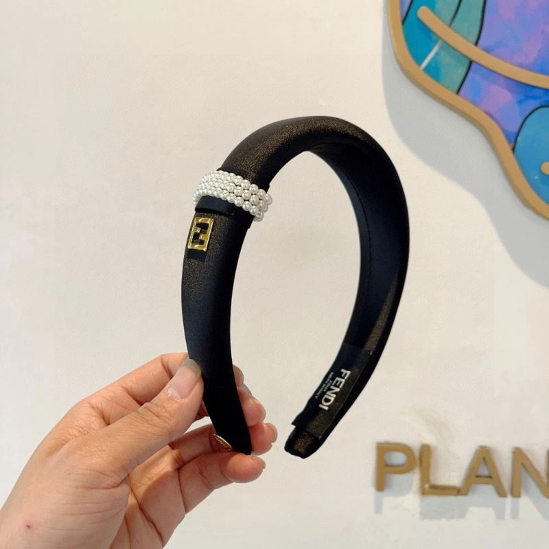 Minimalist Fendi Hair Hoop 263073