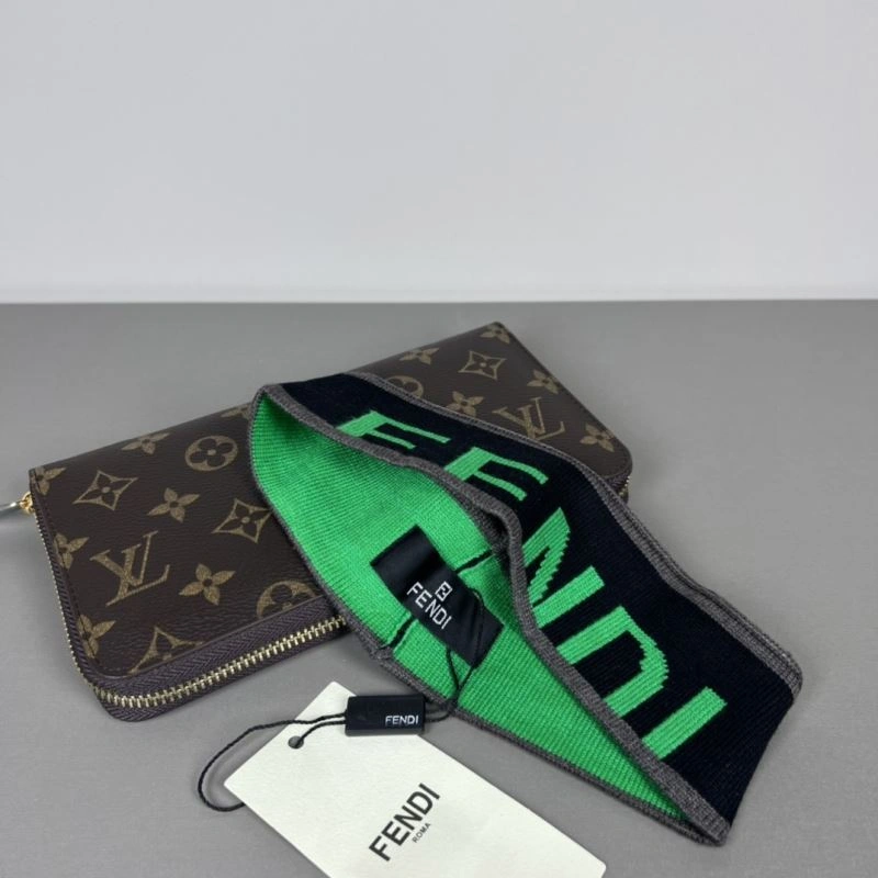 Efficient Fendi Hair Hoop 264932
