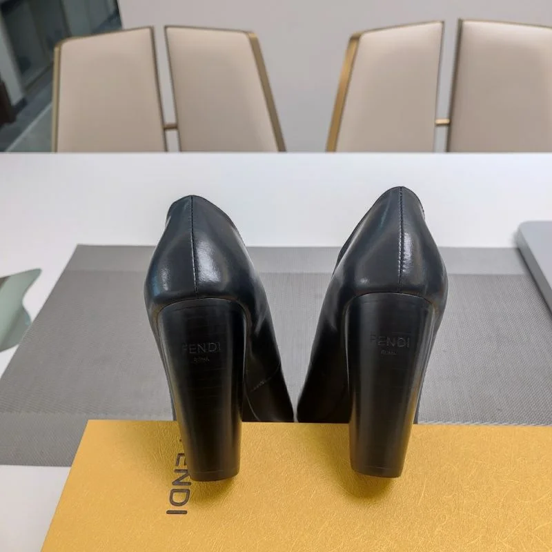 Fendi Heeled Shoes Compact 23491