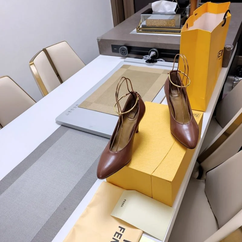 Packable Fendi Heeled Shoes 23490