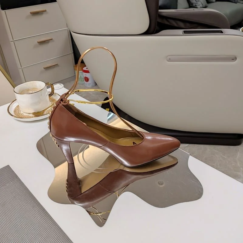 Packable Fendi Heeled Shoes 23490