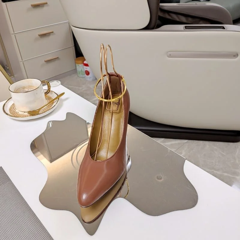 Packable Fendi Heeled Shoes 23490