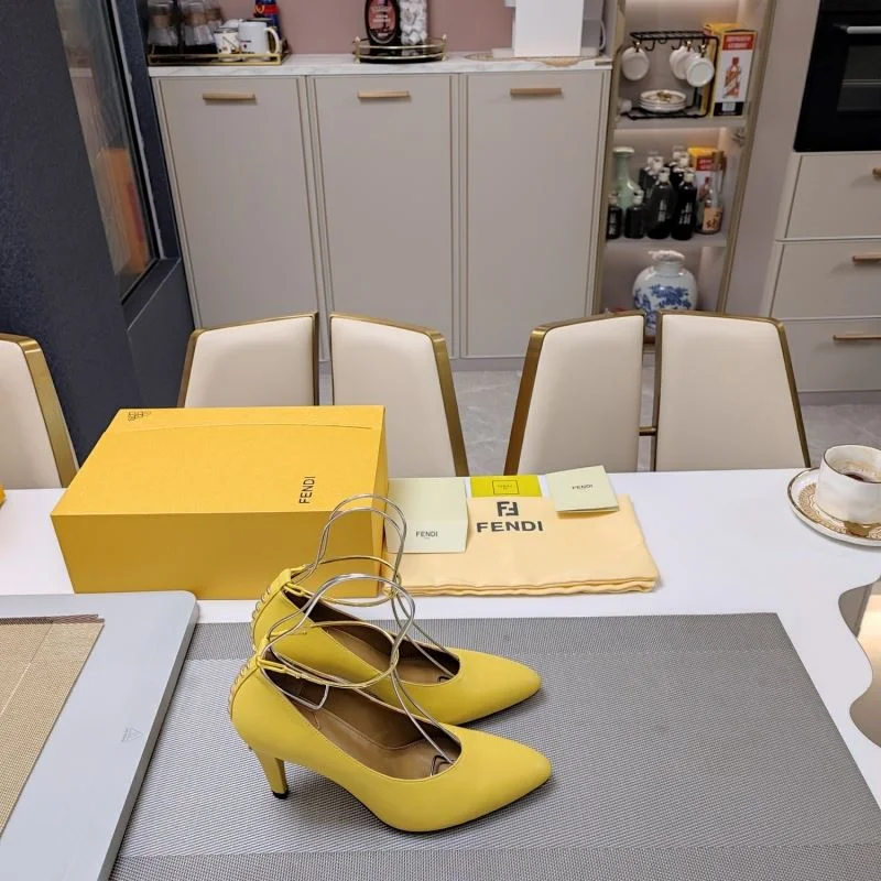 Fendi Heeled Shoes AllSeason 23484