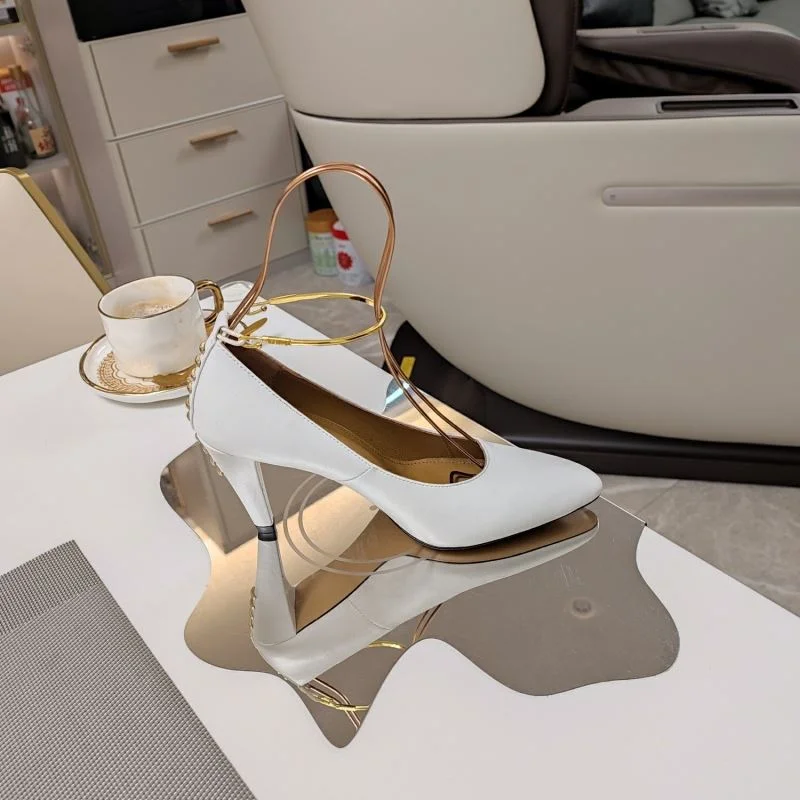 Functional Fendi Heeled Shoes 23495