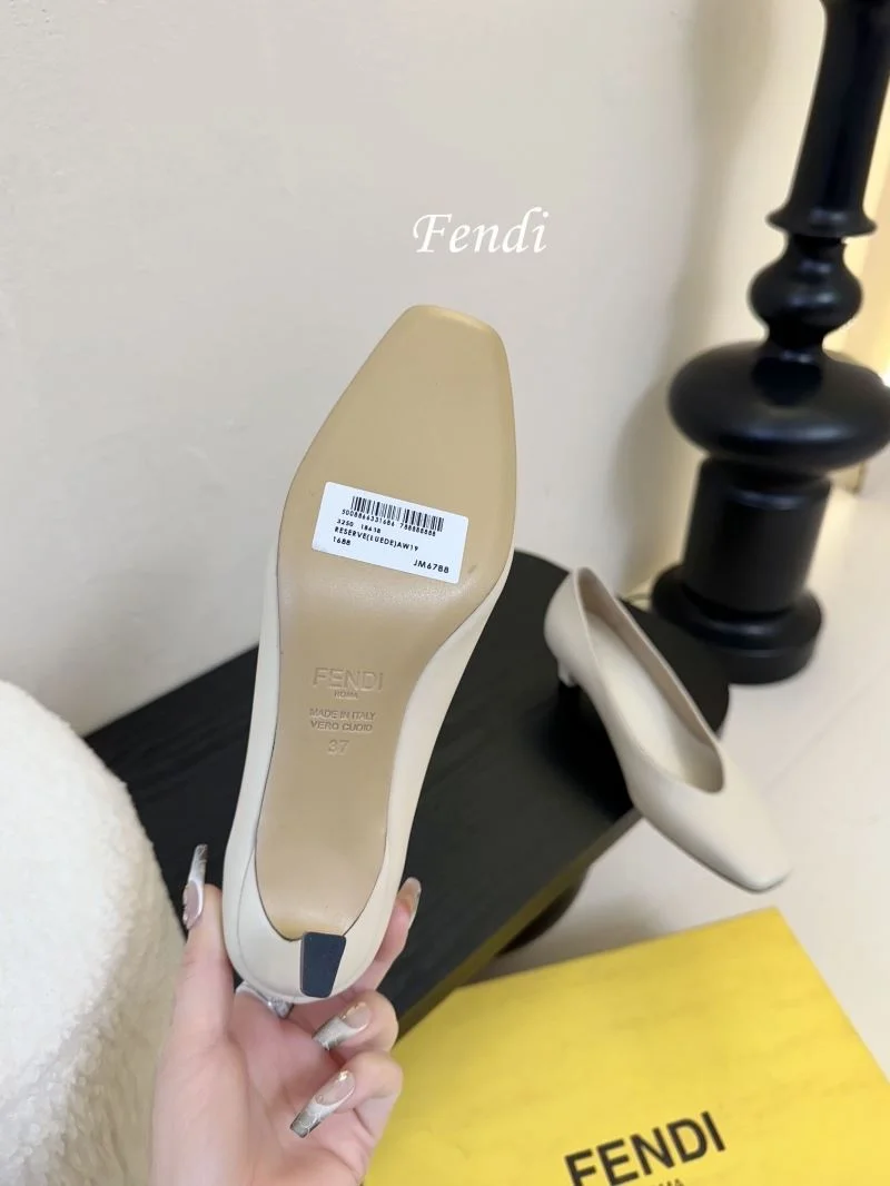 UrbanStyle Fendi Heeled Shoes 23754