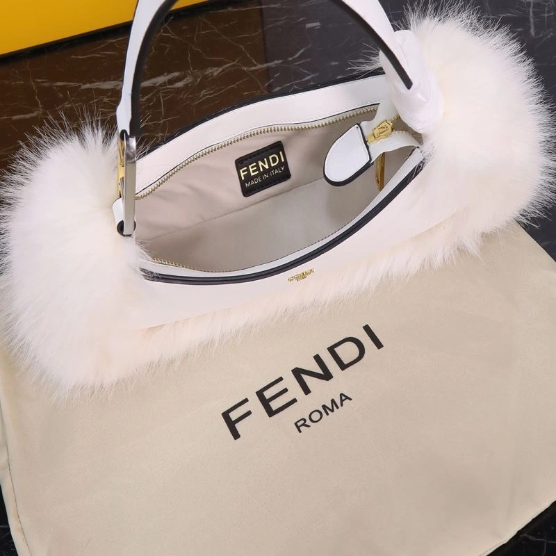 Seasonal Fendi Hobo Bags 87497