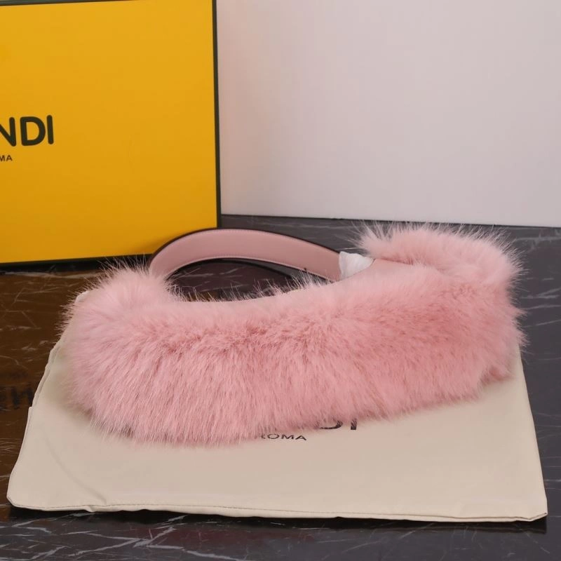 Fendi Hobo Bags QuickDry 87501
