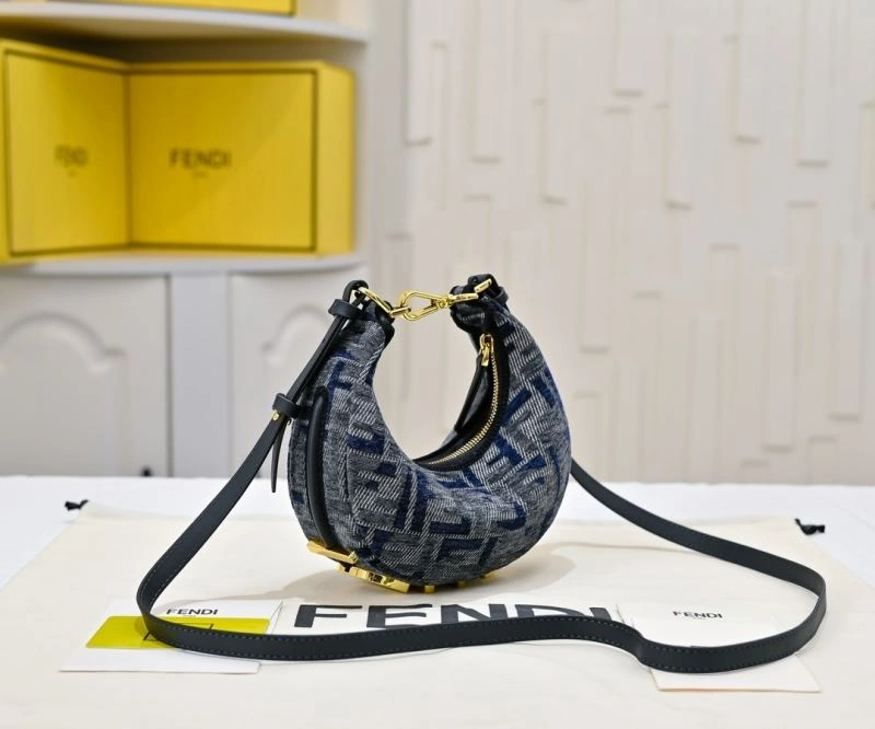 Fendi Hobo Bags EasyCare 85343