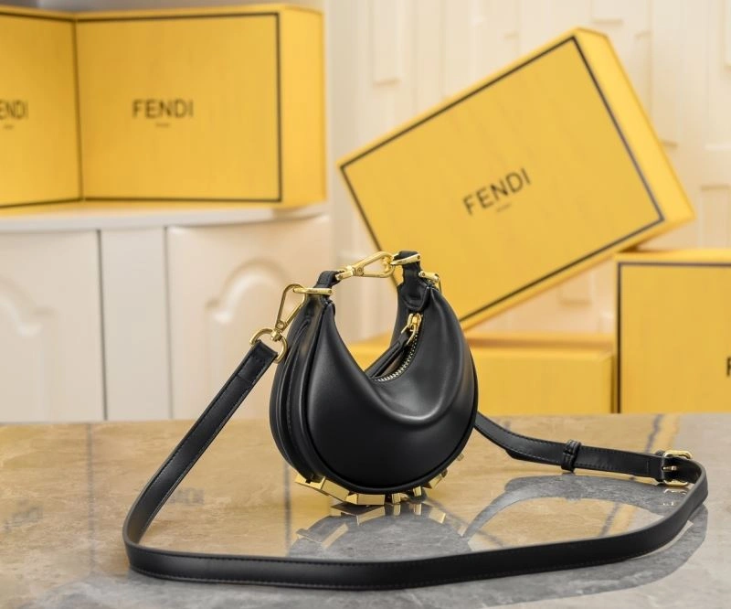 Fendi Hobo Bags Lightweight 78957