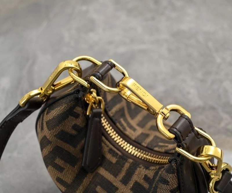 Fendi Hobo Bags EasyMatch 85344