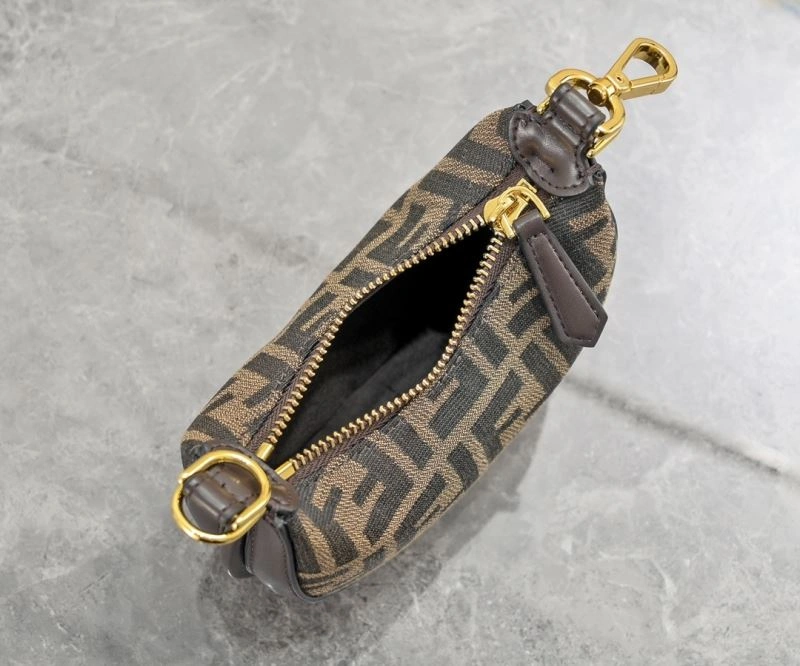 Fendi Hobo Bags EasyMatch 85344