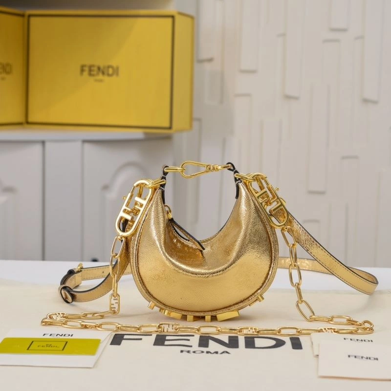 Fendi Hobo Bags Trendsetting 85348