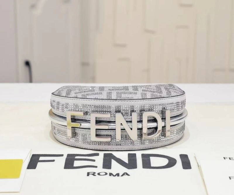 ZipUp Fendi Hobo Bags 85340