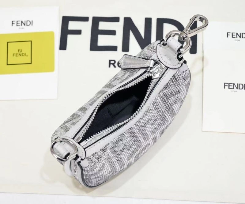 ZipUp Fendi Hobo Bags 85340