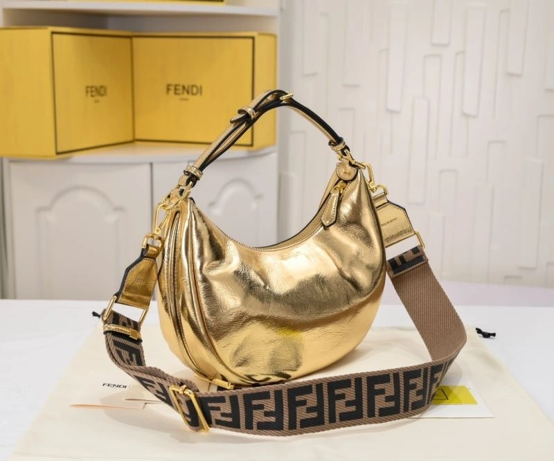 Fendi Hobo Bags Vibrant 85338