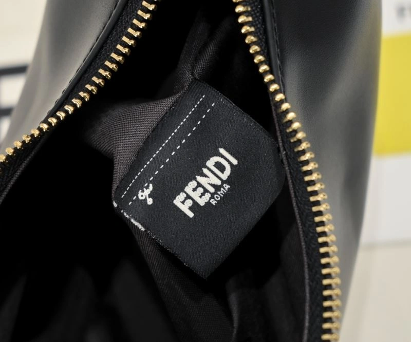 OnTrend Fendi Hobo Bags 78948