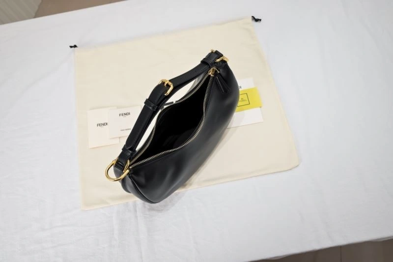 OnTrend Fendi Hobo Bags 78948