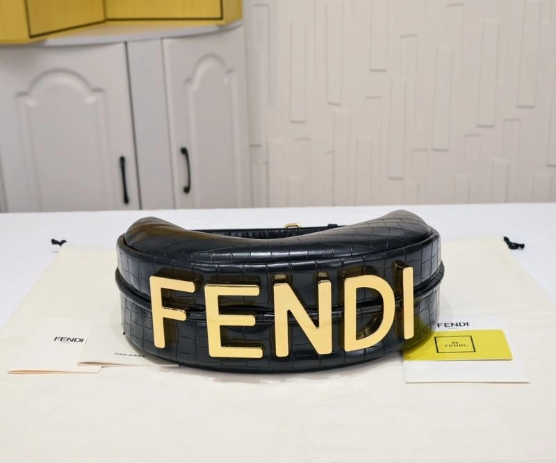 Modern Fendi Hobo Bags 85330
