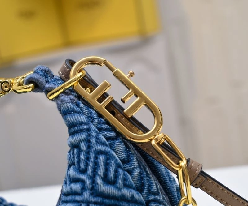 Fendi Hobo Bags EyeCatching 85325