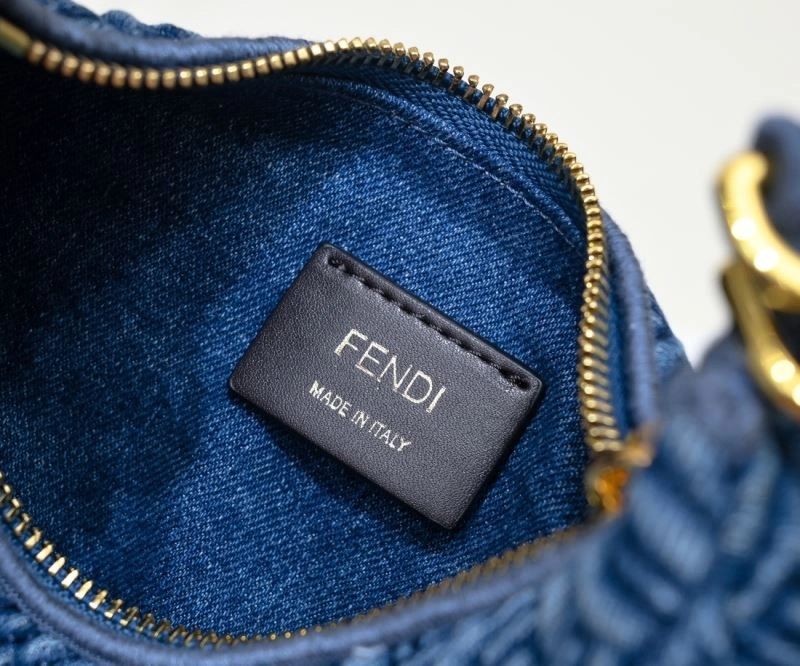 Fendi Hobo Bags EyeCatching 85325