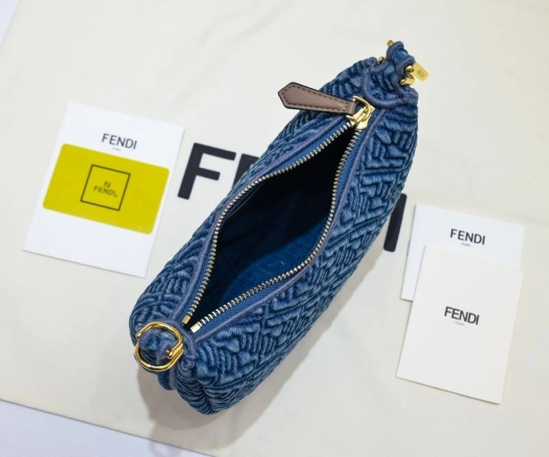 Fendi Hobo Bags EyeCatching 85325