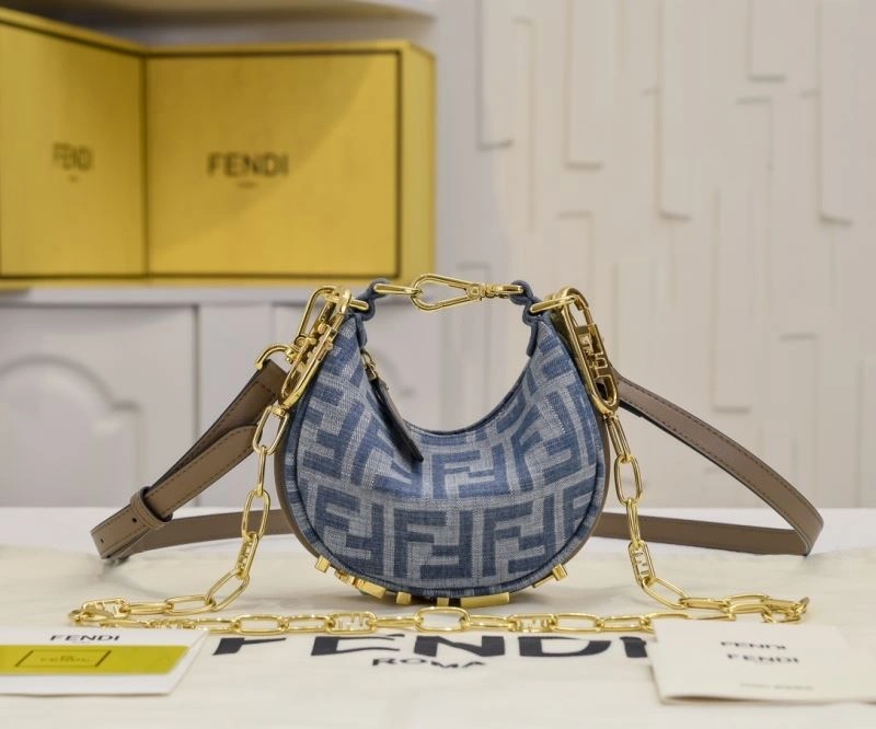 Fendi Hobo Bags ModernLook 85359