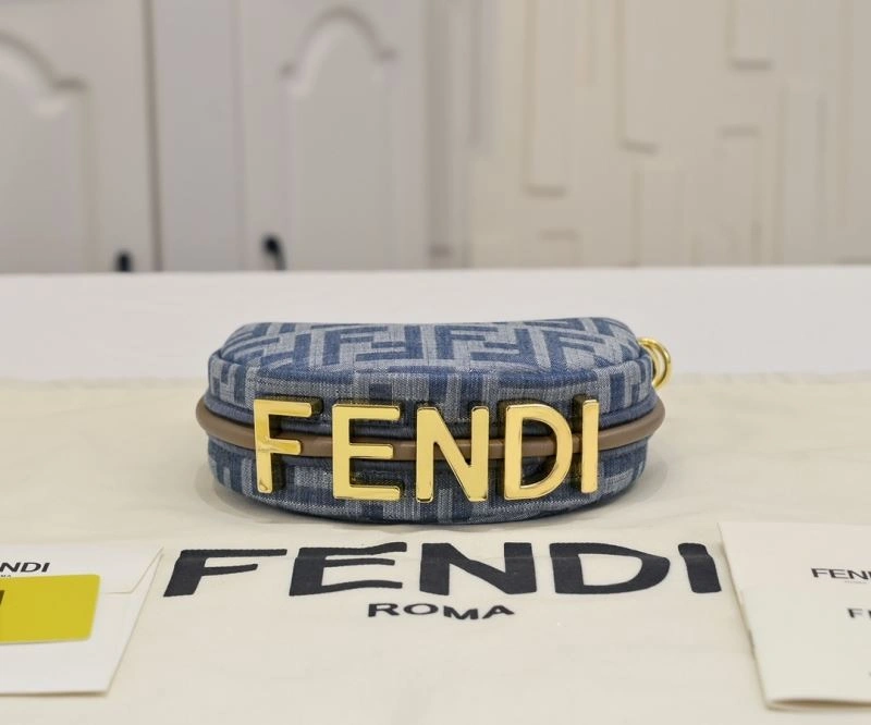 Fendi Hobo Bags ModernLook 85359