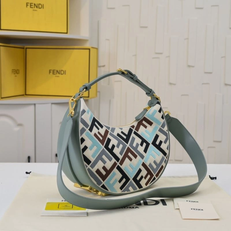 Fendi Hobo Bags Comfortable 85318