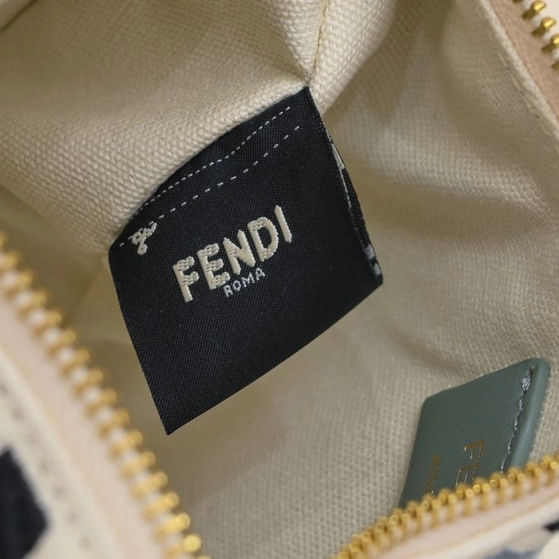 Soft Fendi Hobo Bags 85314