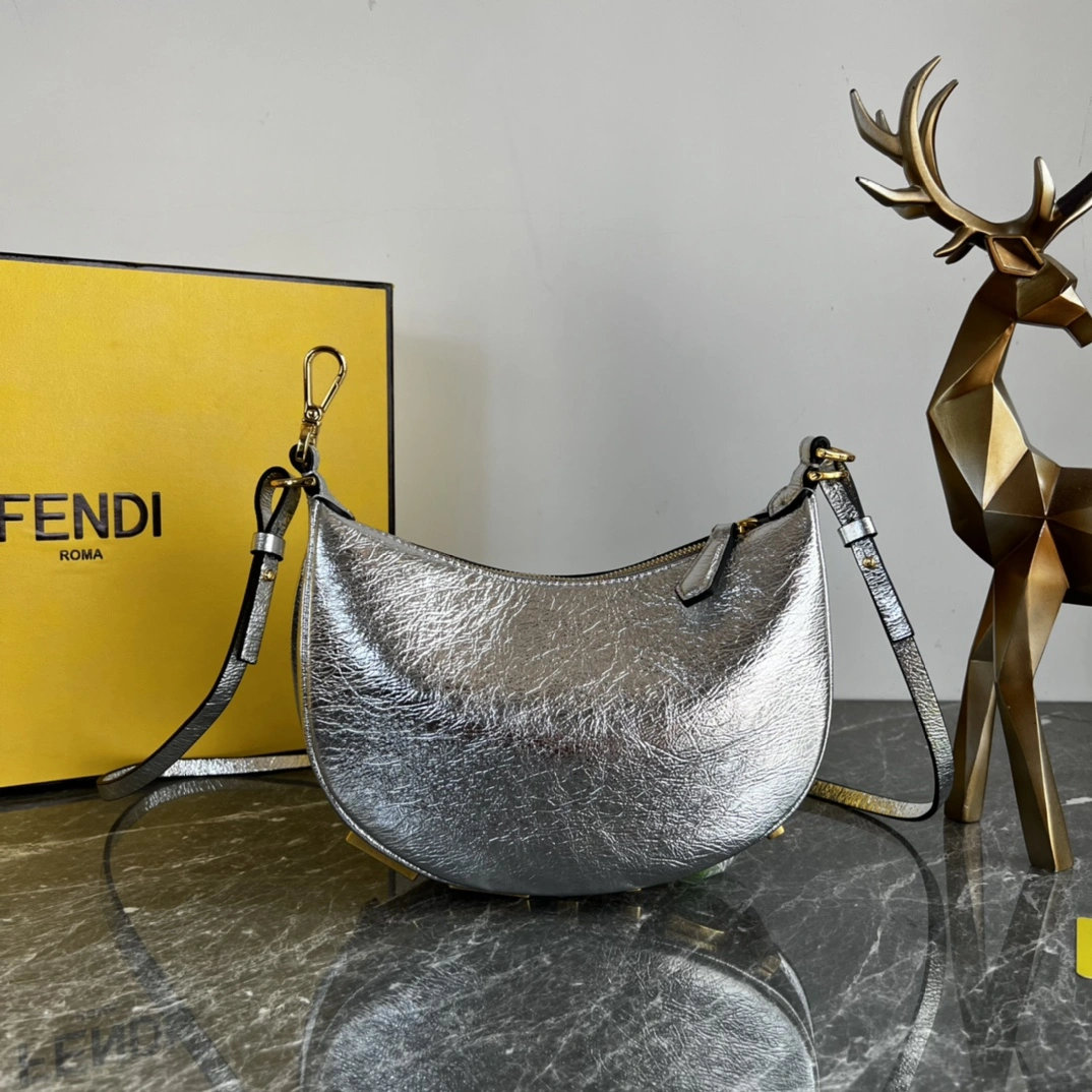 Lightweight Fendi Hobo Bags 76819