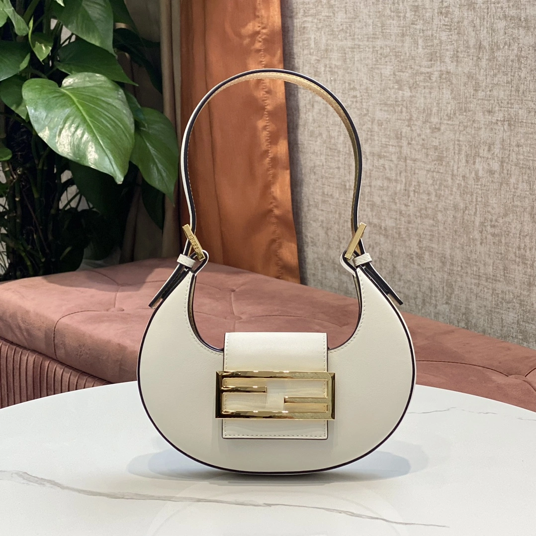 Fendi Hobo Bags Seasonal 76814