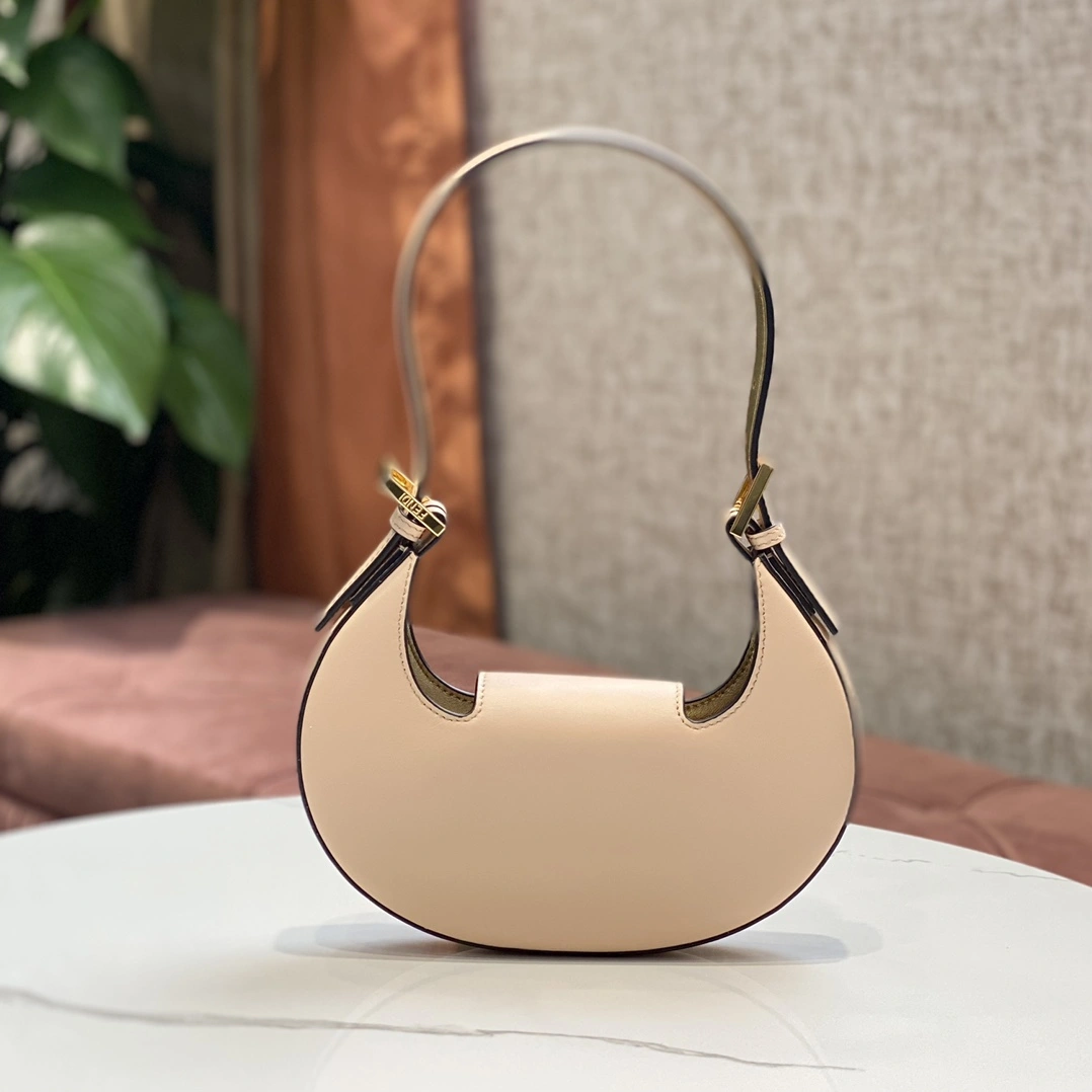 Fendi Hobo Bags FastDry 76815