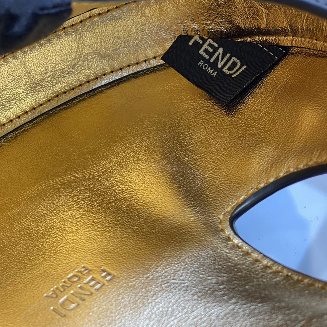Breathable Fendi Hobo Bags 76818