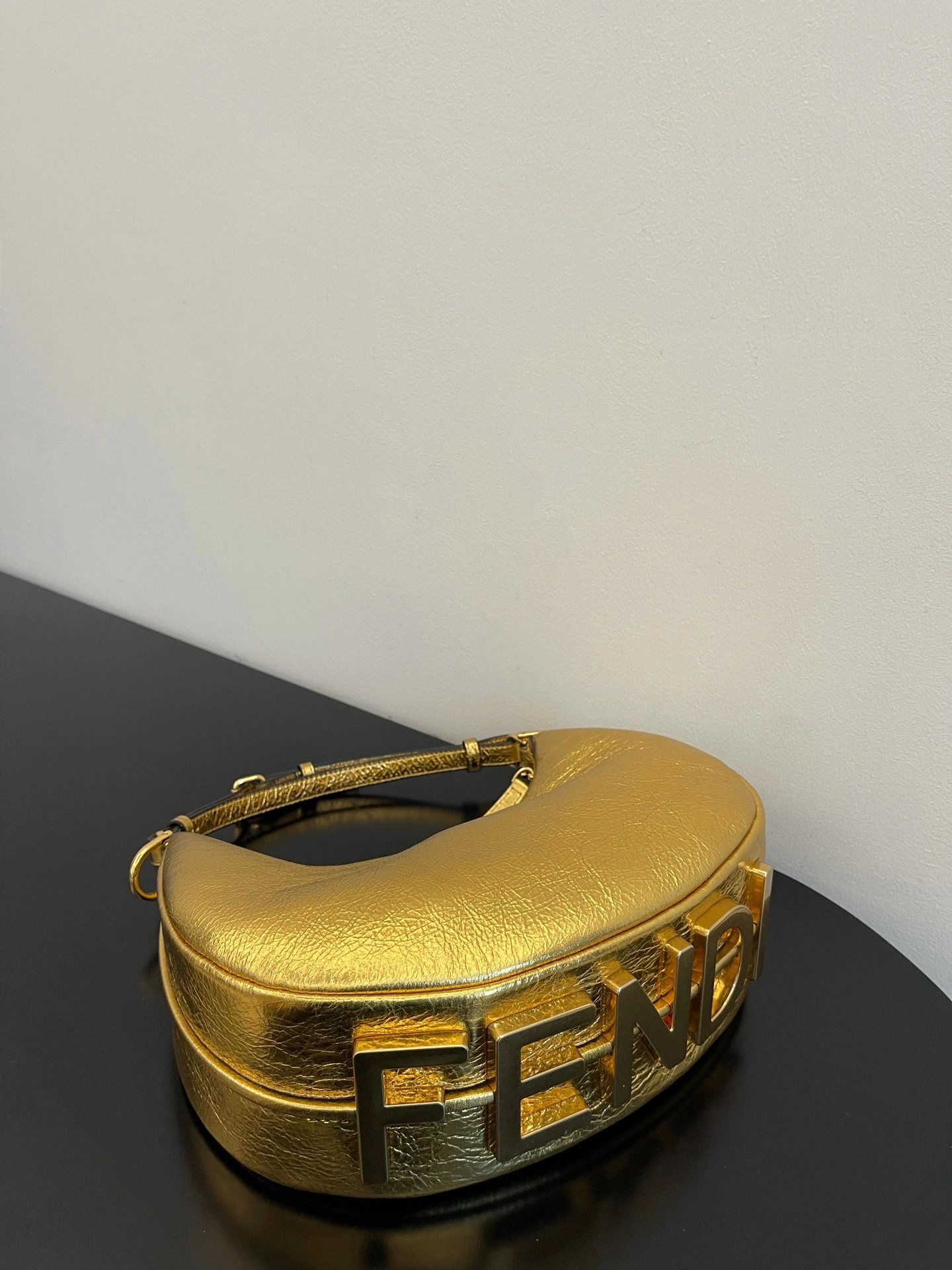 Sustainable Fendi Hobo Bags 76813
