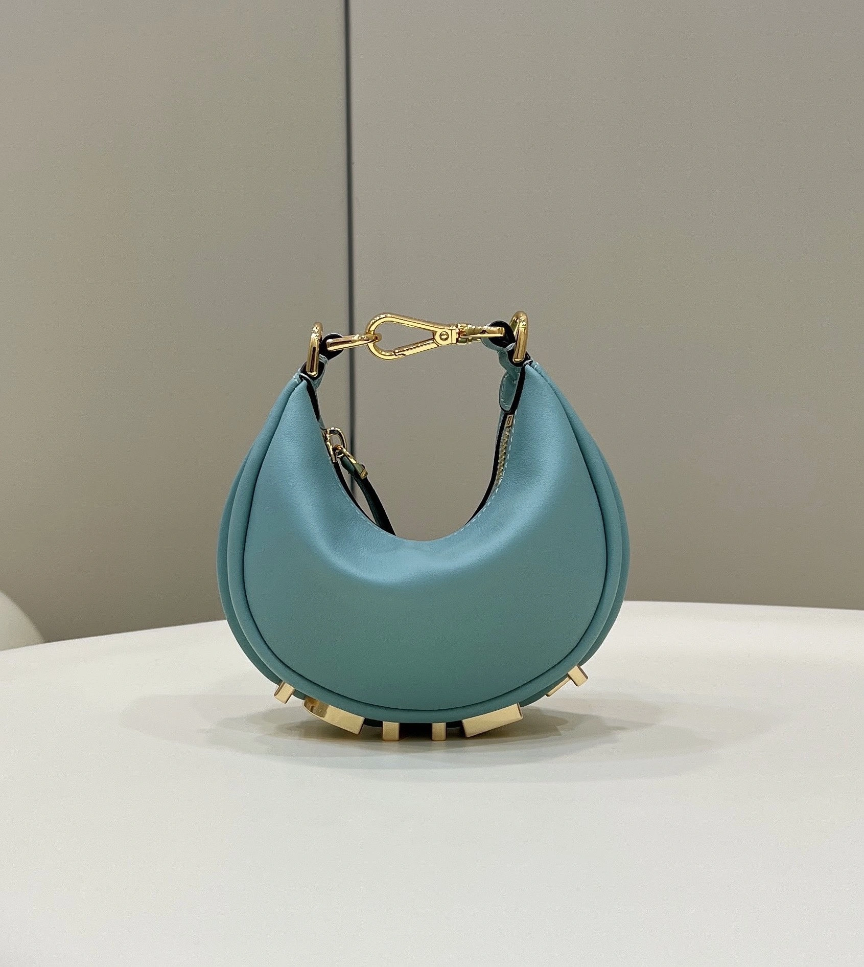 Fendi Hobo Bags HighPerformance 76808