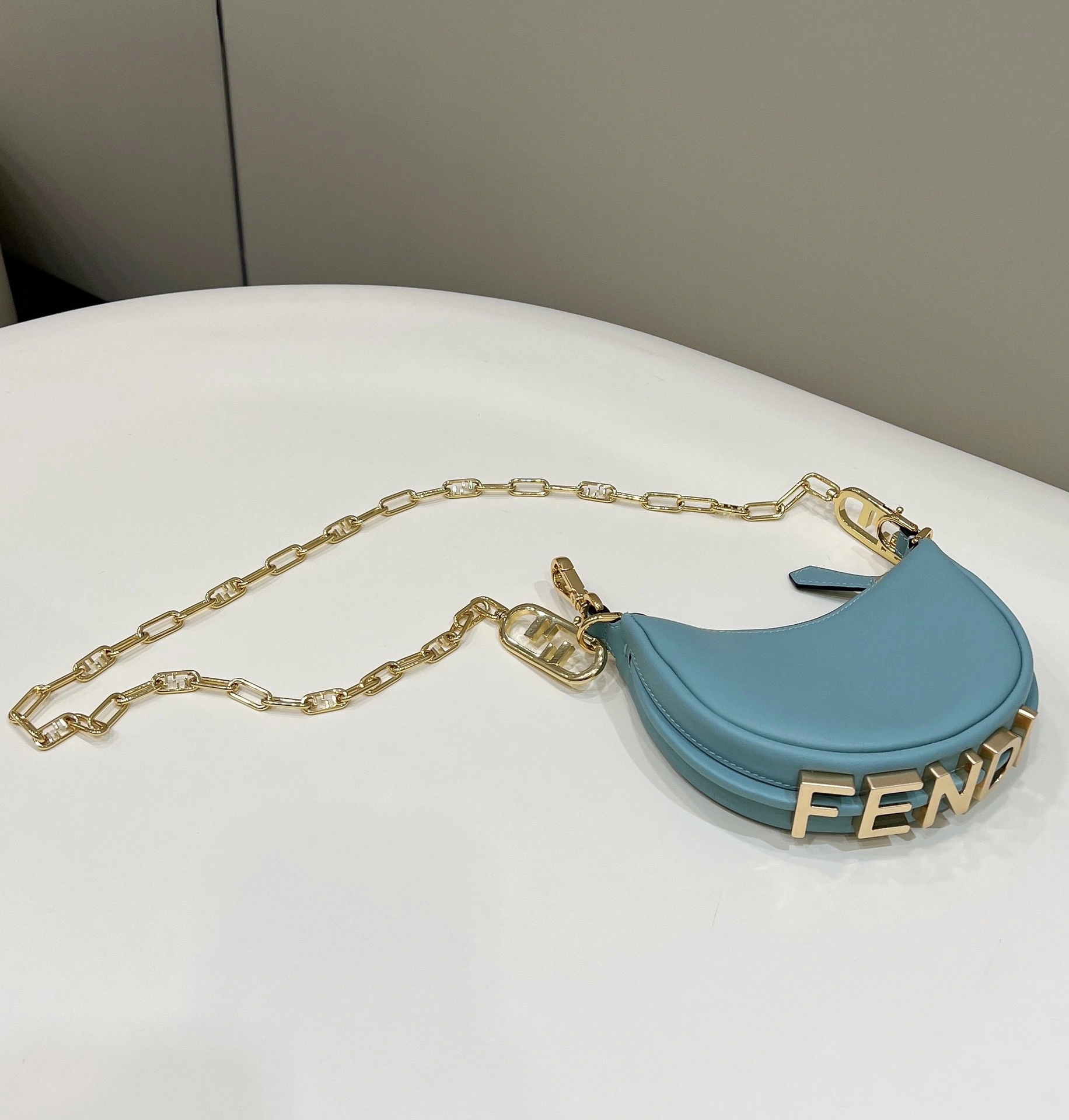Fendi Hobo Bags HighPerformance 76808