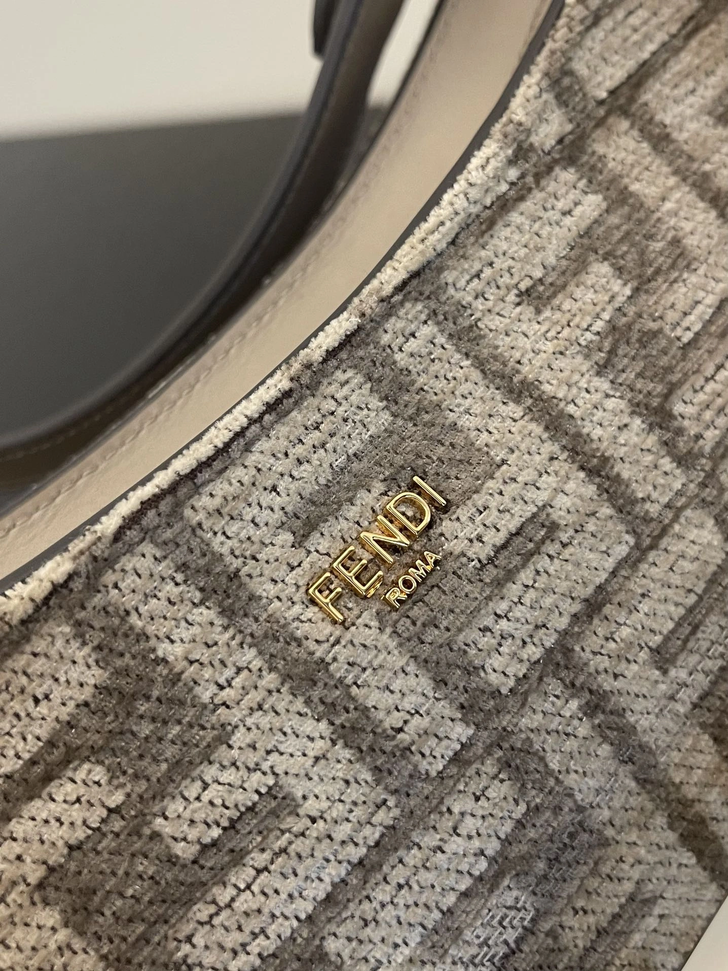 Attractive Fendi Hobo Bags 69890