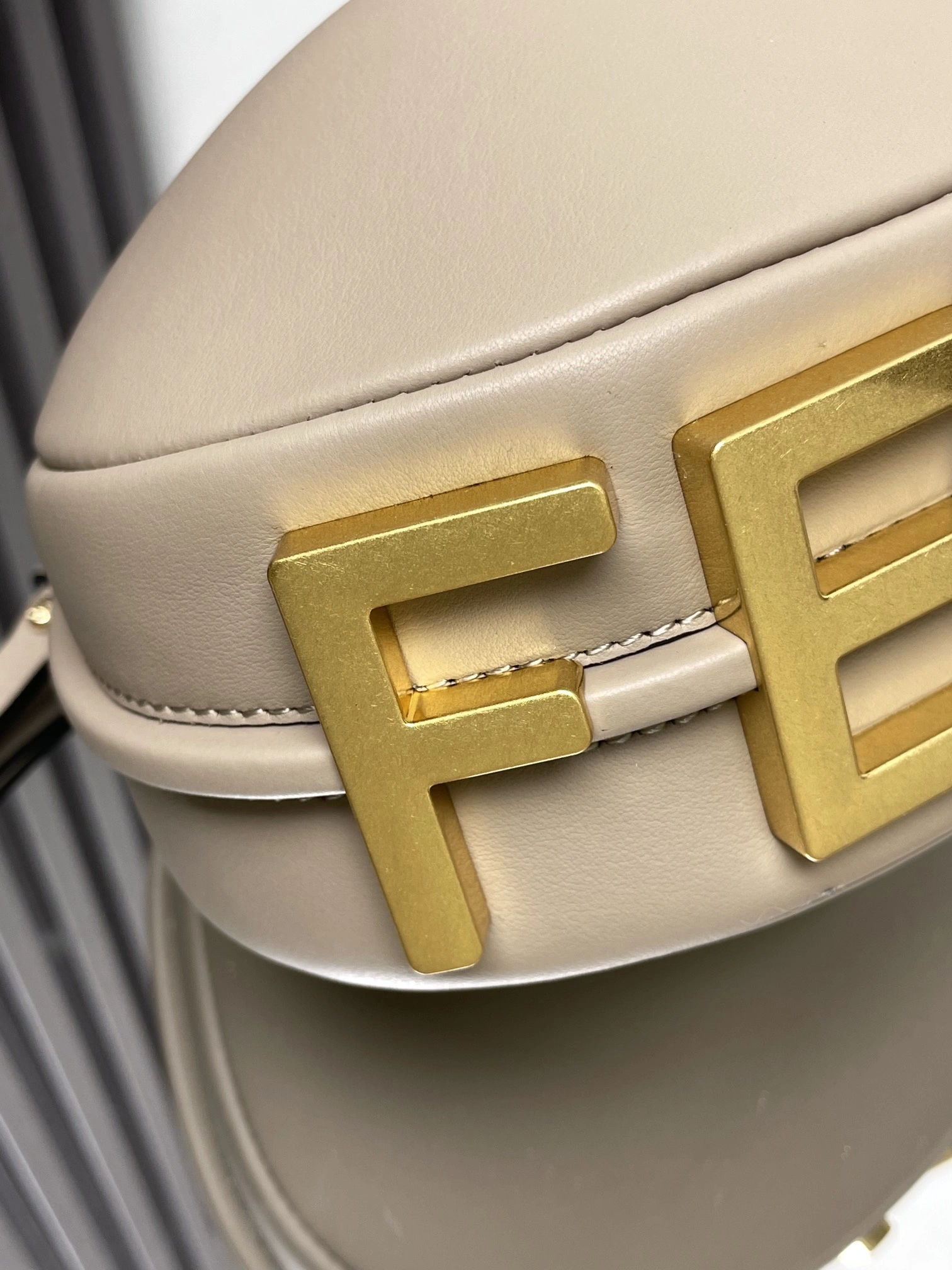 EasyCare Fendi Hobo Bags 69882