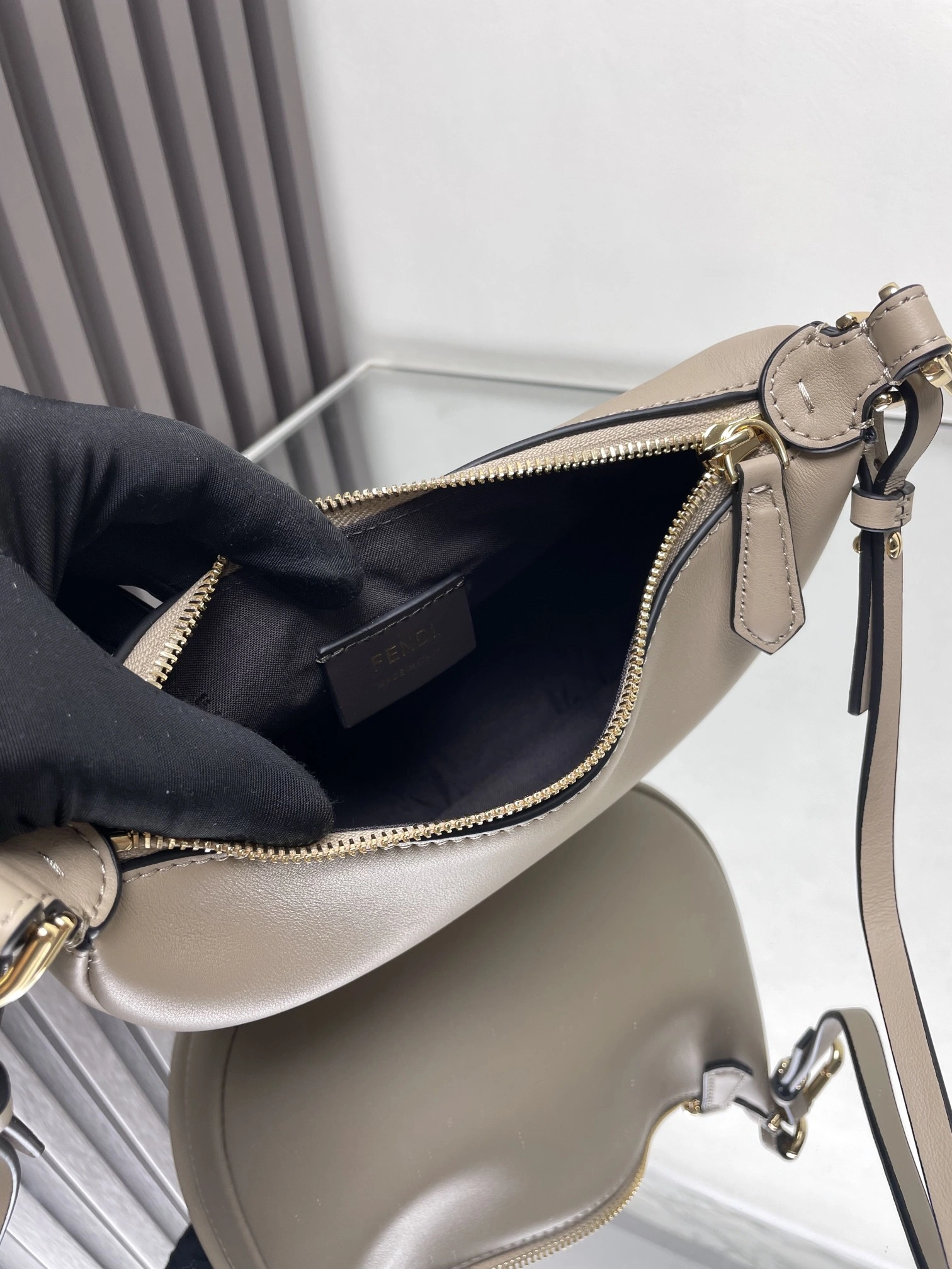 EasyCare Fendi Hobo Bags 69882