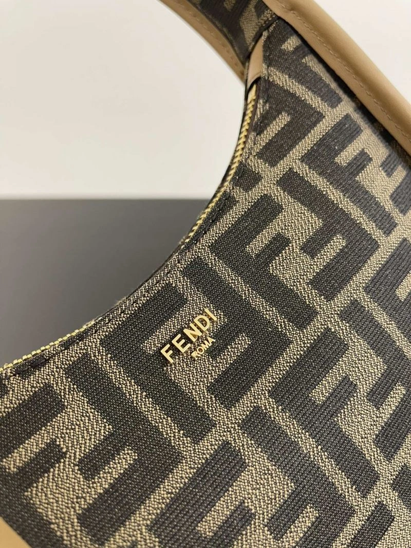 Fendi Hobo Bags TravelReady 57794
