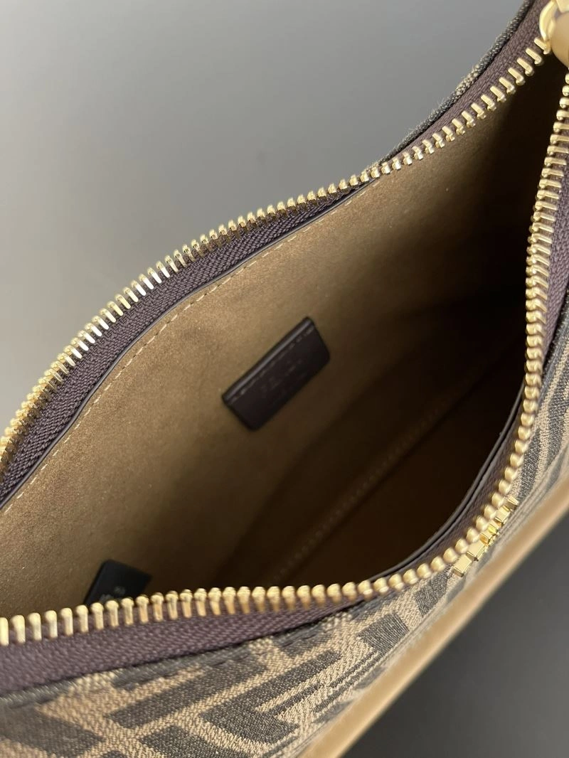 Fendi Hobo Bags TravelReady 57794