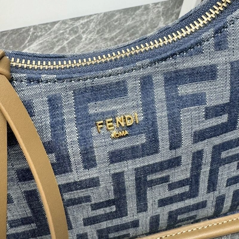 Fendi Hobo Bags EasyMatch 57795