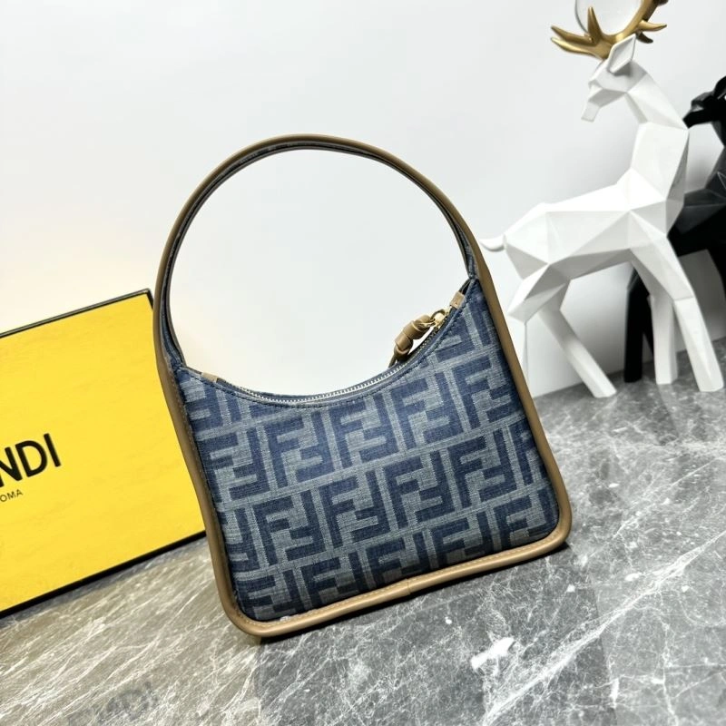 Fendi Hobo Bags EasyMatch 57795